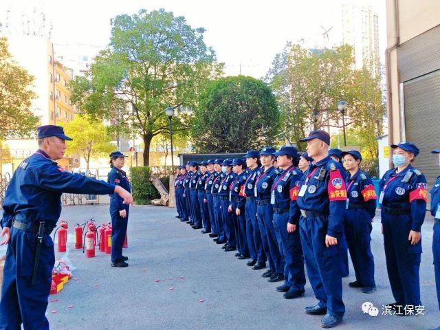 長(zhǎng)沙濱江保安服務(wù)有限責(zé)任公司,長(zhǎng)沙安保服務(wù),長(zhǎng)沙保安,保鏢特衛(wèi)服務(wù),護(hù)衛(wèi)