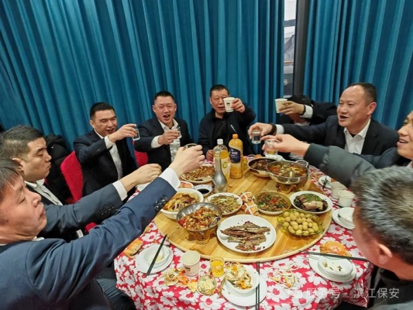 長沙濱江保安服務有限責任公司,長沙安保服務,長沙保安,保鏢特衛(wèi)服務,護衛(wèi)