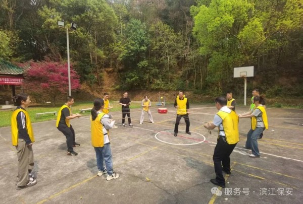 長(zhǎng)沙濱江保安服務(wù)有限責(zé)任公司,長(zhǎng)沙安保服務(wù),長(zhǎng)沙保安,保鏢特衛(wèi)服務(wù),護(hù)衛(wèi)